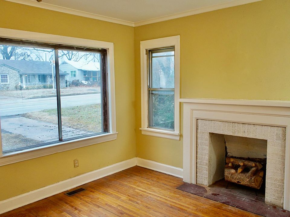 2nd image of 3925 S Union Ave