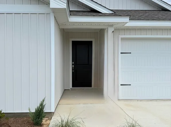 360 Baylor St, Southport, FL 32409