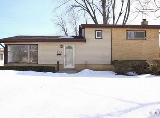 713 N Eastman Dr, Mount Prospect, IL 60056