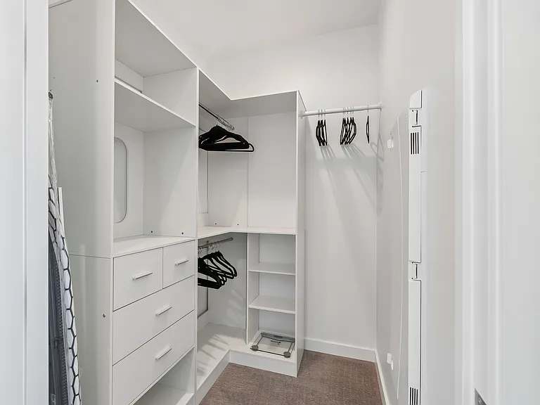 400 Central Ave #2102 — Photo 18