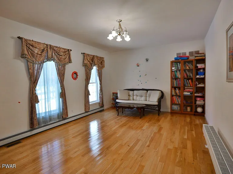 110 Stallion Dr — Photo 209