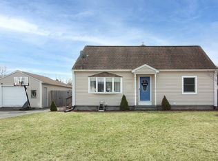 19 Letendre Ave, Ludlow, MA 01056