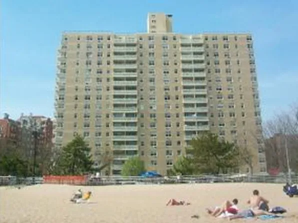 35 Seacoast Ter image 1 of 4