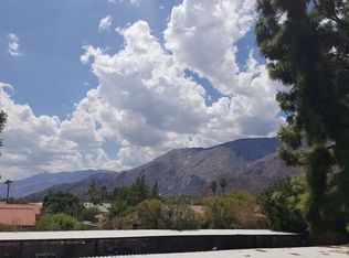 510 N Villa Ct UNIT 207, Palm Springs, CA 92262