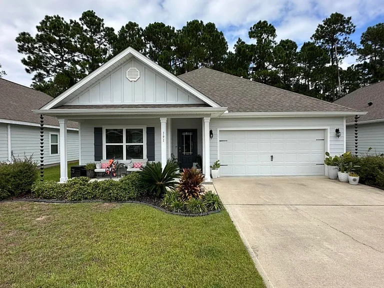 191 Southern Pines Rd — Photo 1