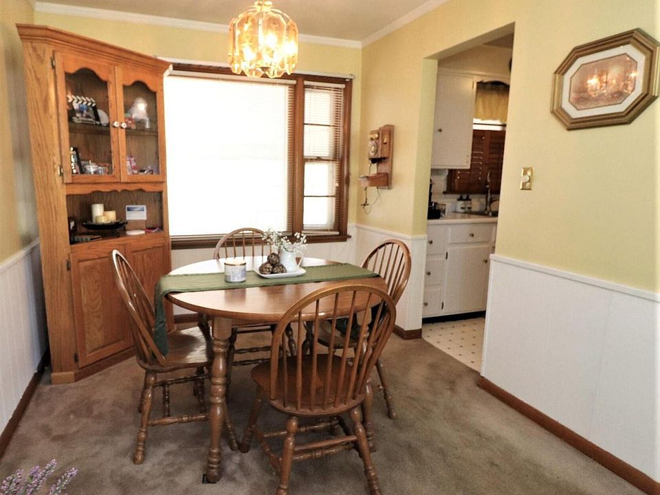 1st image of 4284 Eleanor Ave