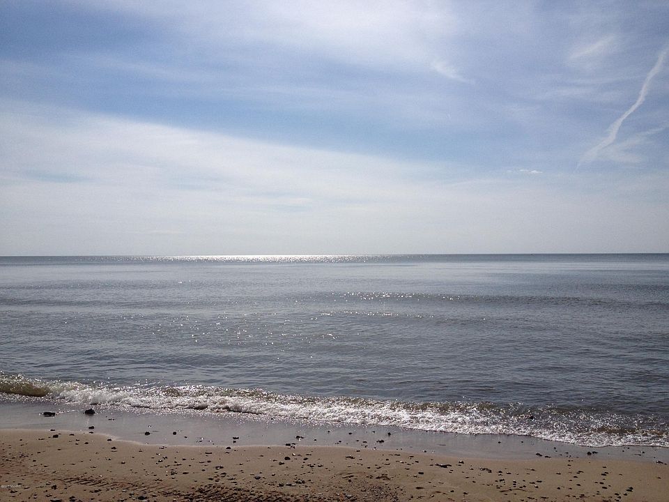 1st image of 7227 Beach Dr