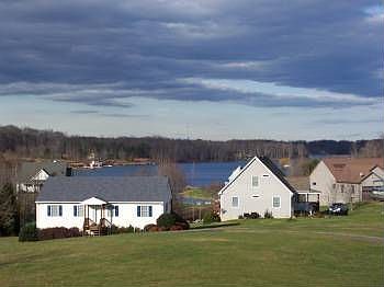 4th image of 57 Old Farm Holw