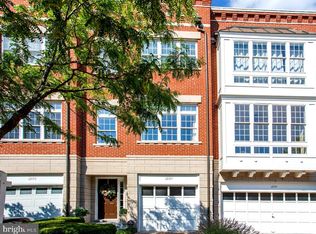 12197 Chancery Station Cir, Reston, VA 20190