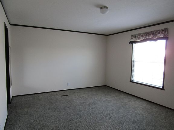 5th image of 5190 Sheffield Dr