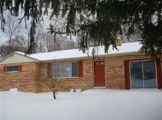 1032 Clough Pike, Cincinnati, OH 45245