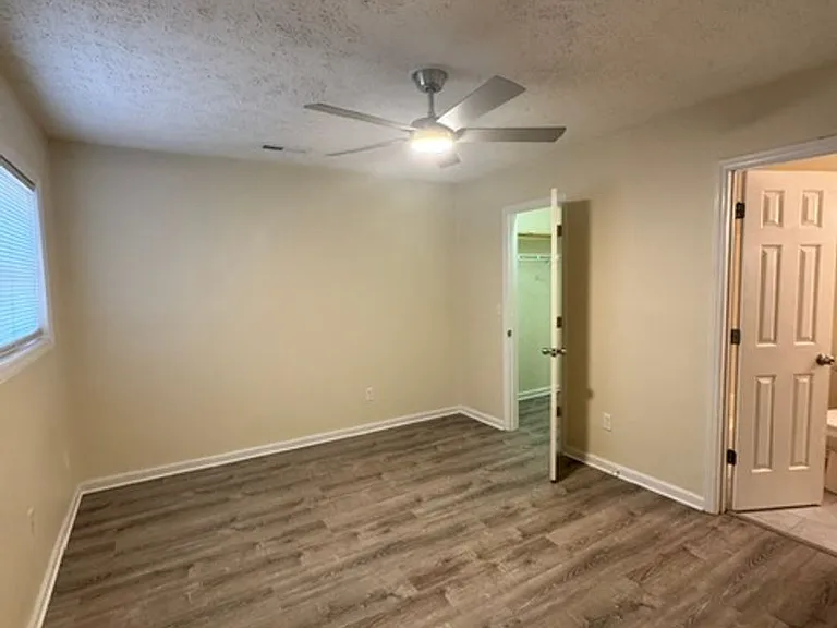 642 Indian Wells Way — Photo 13