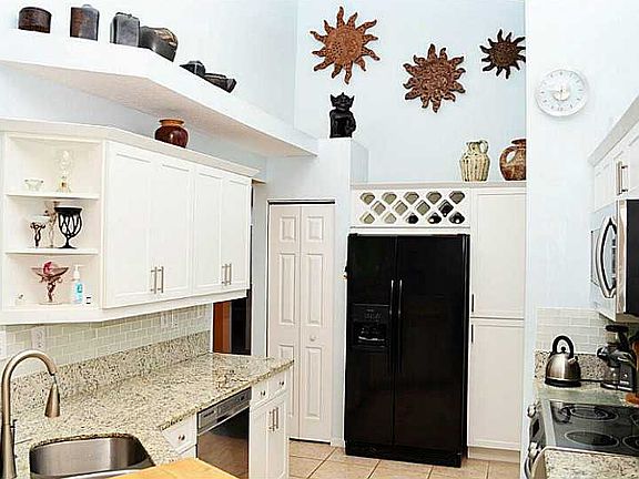 4th image of 16349 NW 20th St
