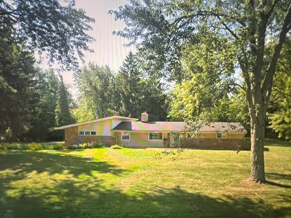 (undisclosed Address), Bloomfield Hills, MI 48302