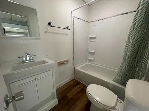 Unit Photo