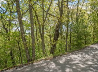 186 Van Buren Rdg, White Sulphur Springs, WV 24986