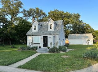 4025 Marshall Pl, Gary, IN 46408