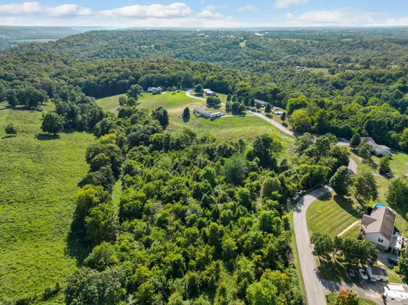 68 Heritage Dr, Sparta, KY 41086