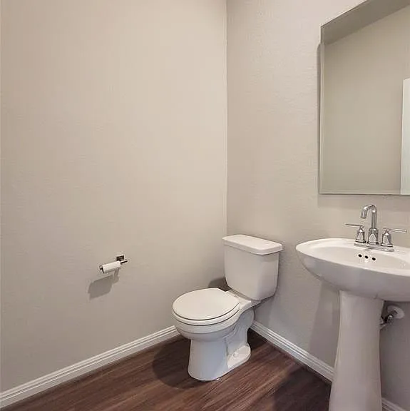 220 Mountain Valley St — Photo 13