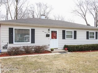 445 N California Ave, Mundelein, IL
