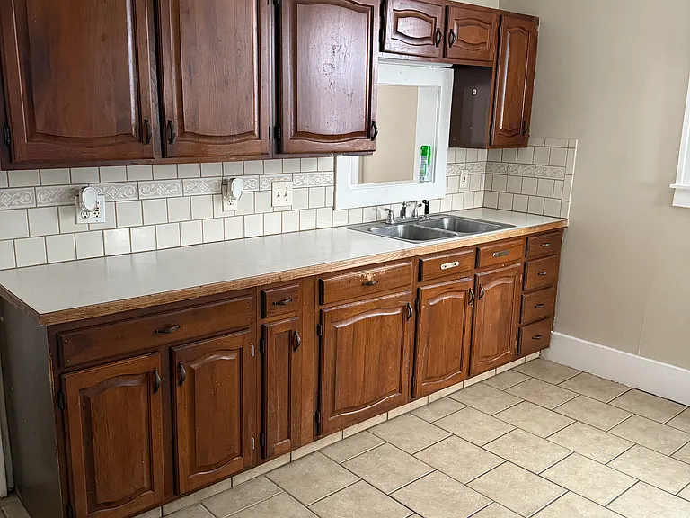 1501 Seward Ave NW #1 — Photo 8