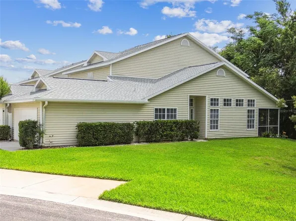 1624 Lullwater Ln, Lutz, FL 33549