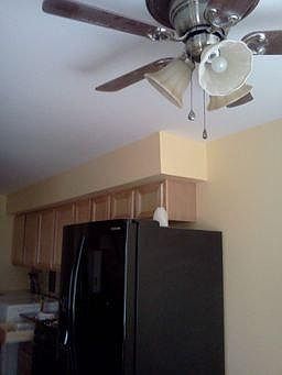 5th image of 1050 Cove Dr