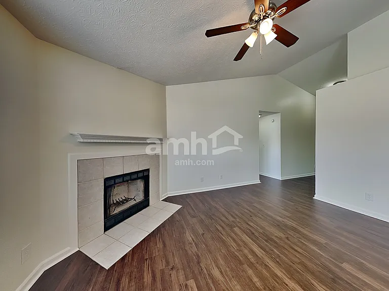 5223 Waterton Lakes Dr — Photo 5