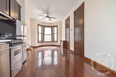 Rented by Nolita Group