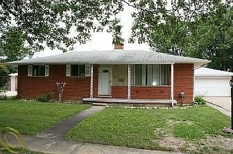 1st image of 810 Briarwood Ln