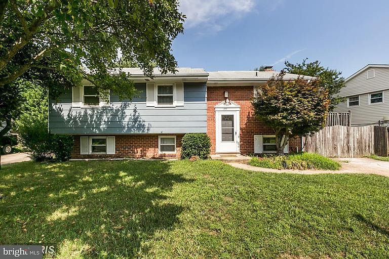 1st image of 8256 Minton Ct