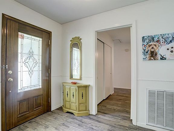 5th image of 6527 Walton Heath Dr