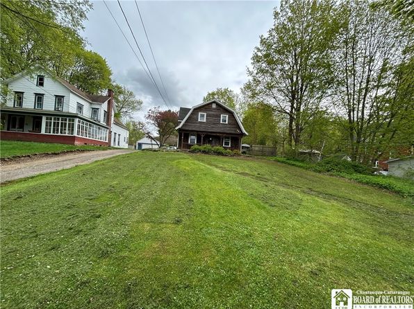 167 E Main St, Springville, NY 14141
