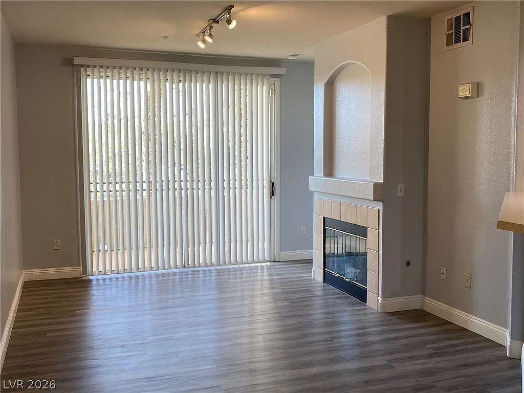 7189 S Durango Dr — Photo 4