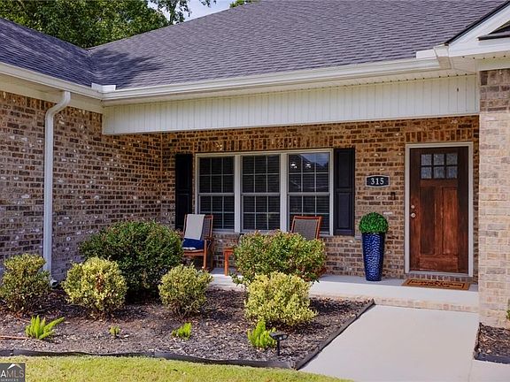 2nd image of 315 Polly Branch Dr