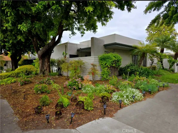 2025 Via Mariposa E Unit D, Laguna Woods, CA 92637