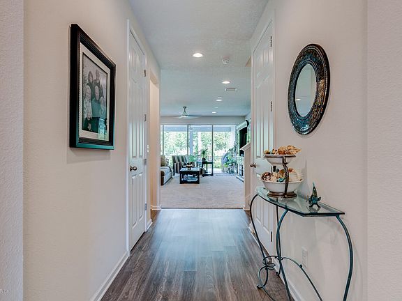4th image of 175 Palisade Dr