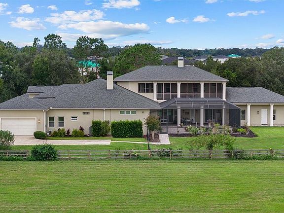 4th image of 520 RYE ROAD NE
