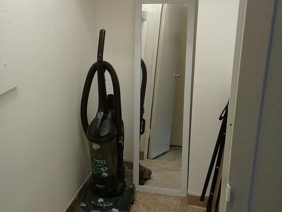 1st image of 1021 Arlington Blvd #214