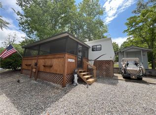 19 Hidden Valley Rd, Cleveland, GA 30528