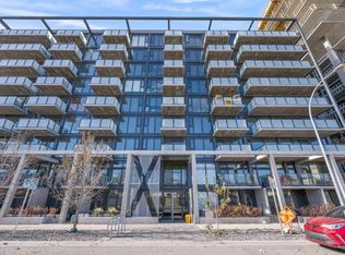 327 9a St NW #406, Calgary, AB T2N 1T7