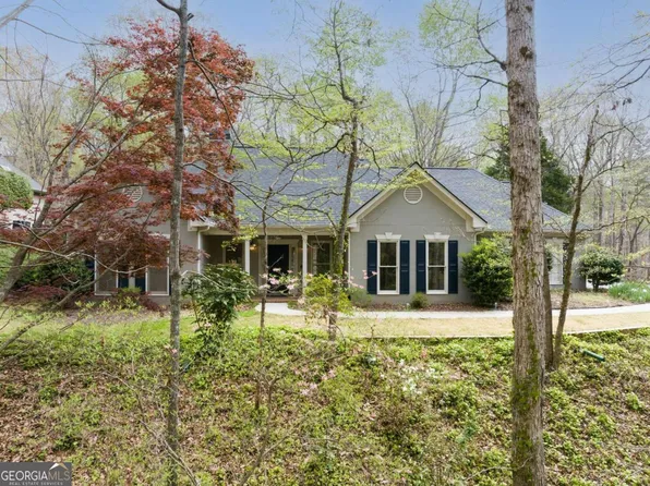3225 Sweetwater Dr, Cumming, GA 30041