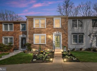 8387 Fern Leaf Ct, Springfield, VA 22153