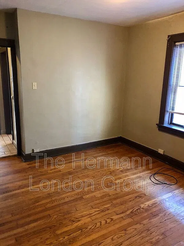 2 bed, 1.0 bath, 1000 sqft, $850 — Photo 4