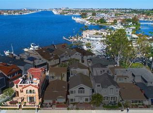 111 Emerald Ave, Newport Beach, CA 92662