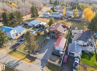 403 4th St, West Cove, AB T0E 0A2