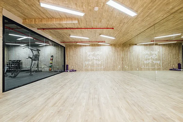 Rented by Nooklyn NYC LLC | media 45