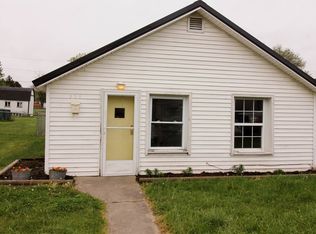 220 E South D St, Gas City, IN 46933