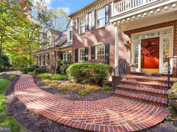 13501 Casablanca Ct, Manassas, VA 20112