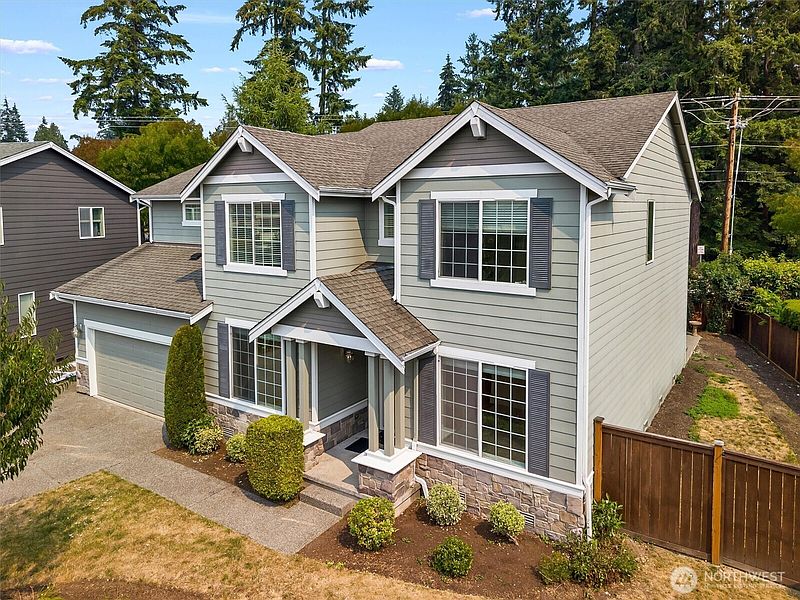 3rd image of 21927 44th Drive SE
